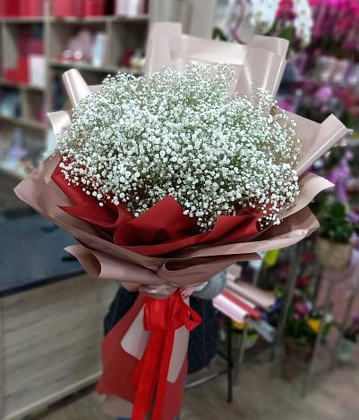 Букет цветов из: Гипсофила в Хоре