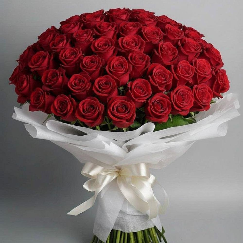 Букет 101 Красная роза Блэк Мэджик в Хоре