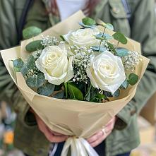 Букет цветов из:  Розы в Хоре