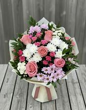 Букет цветов из:  Альстромерии, Гвоздики, Розы и Хризантемы #REPLACE_PRED# Хоре