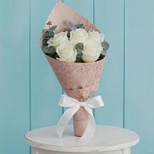 Букет цветов из:  Розы в Хоре