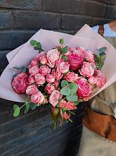 Букет цветов из:  Розы в Хоре