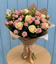 Букет цветов из:  Розы в Хоре