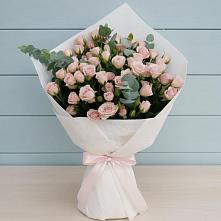 Букет цветов из:  Розы в Хоре
